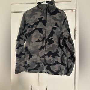 Columbia Men’s Full Zip Camo Fleece Jacket – Gray Camouflage – Size S
